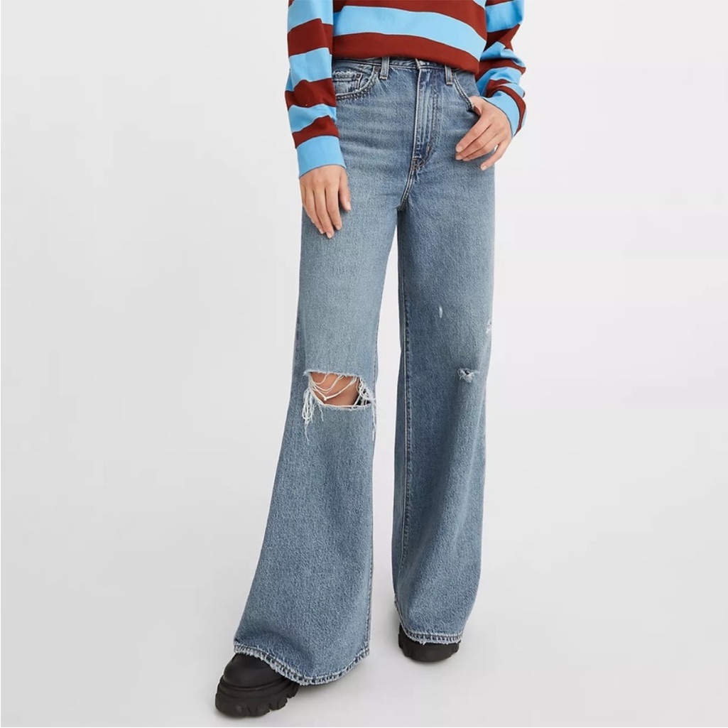 Levi's Premium High Loose Flare Jeans Nwt Size 24 X 32